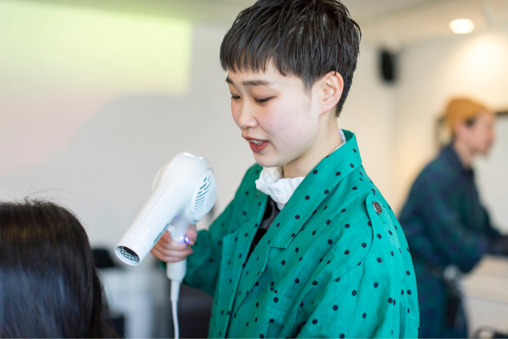 京都美容専門学校 卒業生の声